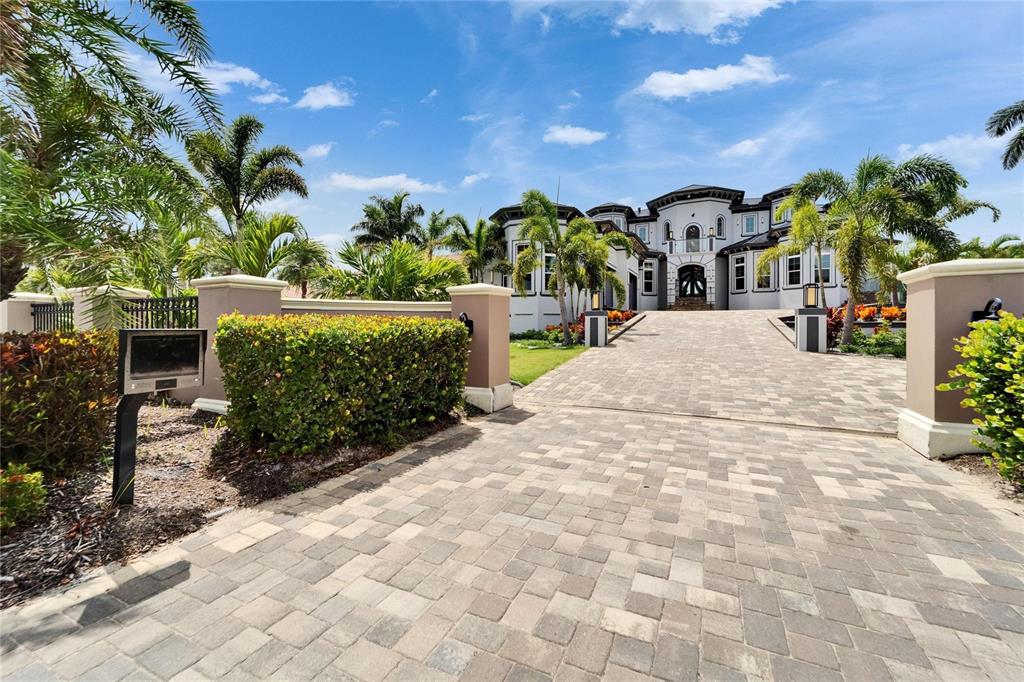 6526 SURFSIDE BOULEVARD