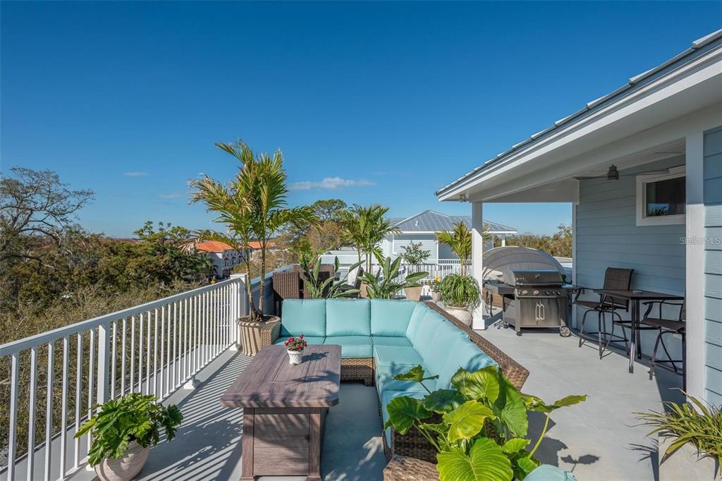 16 OUTLOOK WAY UNIT 9