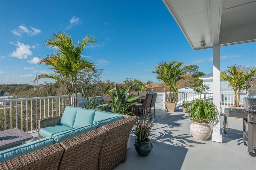 16 OUTLOOK WAY UNIT 9