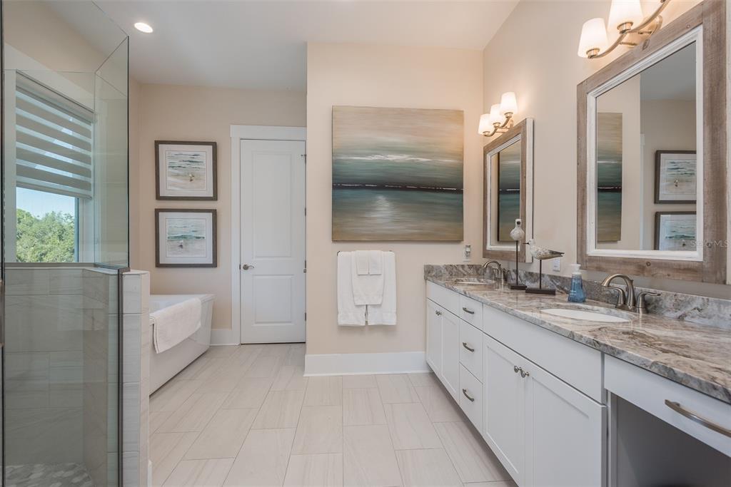 16 OUTLOOK WAY UNIT 9