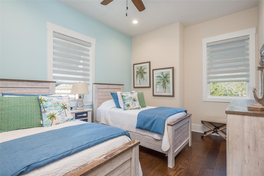 16 OUTLOOK WAY UNIT 9