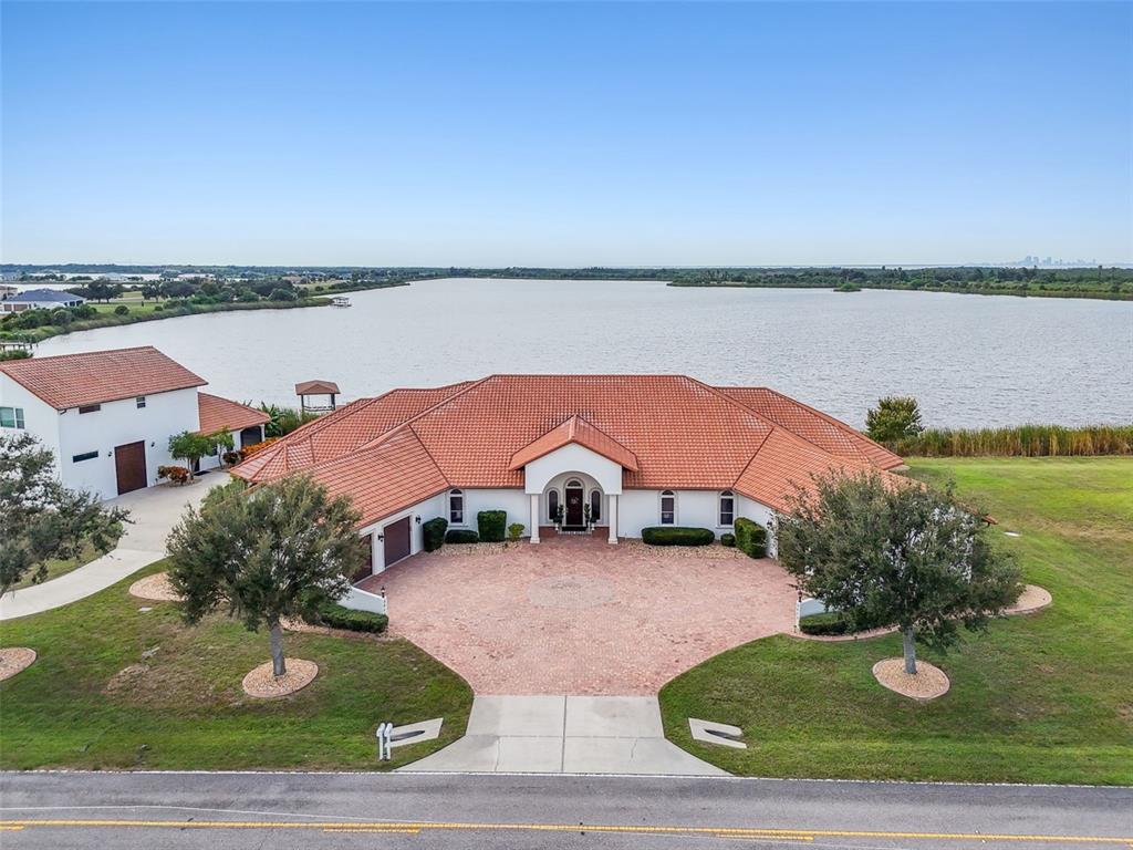 3215 GULF CITY ROAD