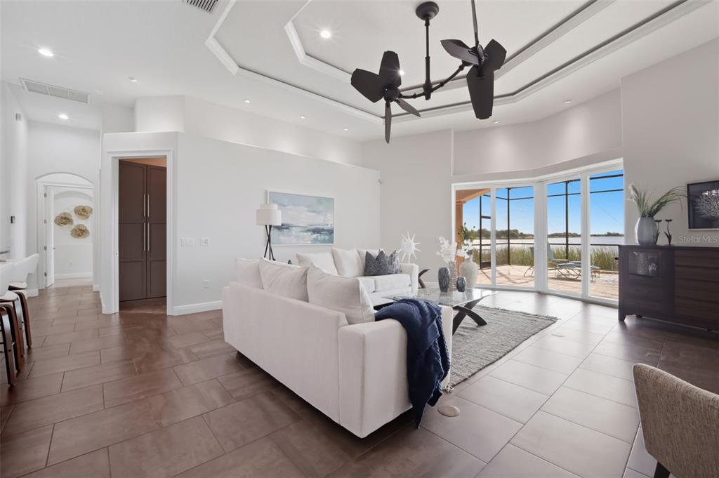 3215 GULF CITY ROAD