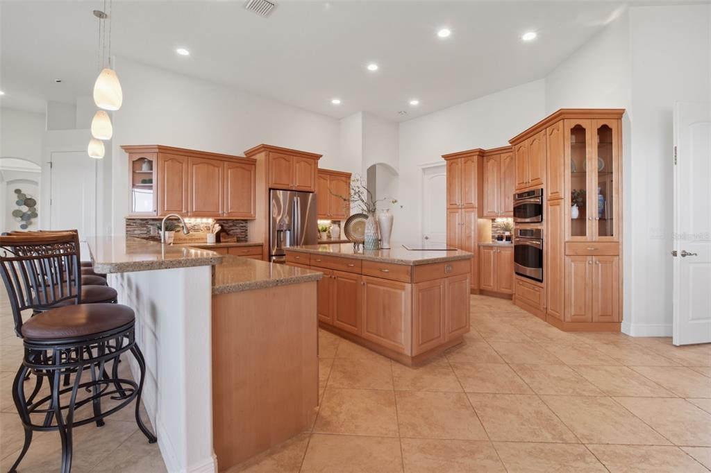 3215 GULF CITY ROAD