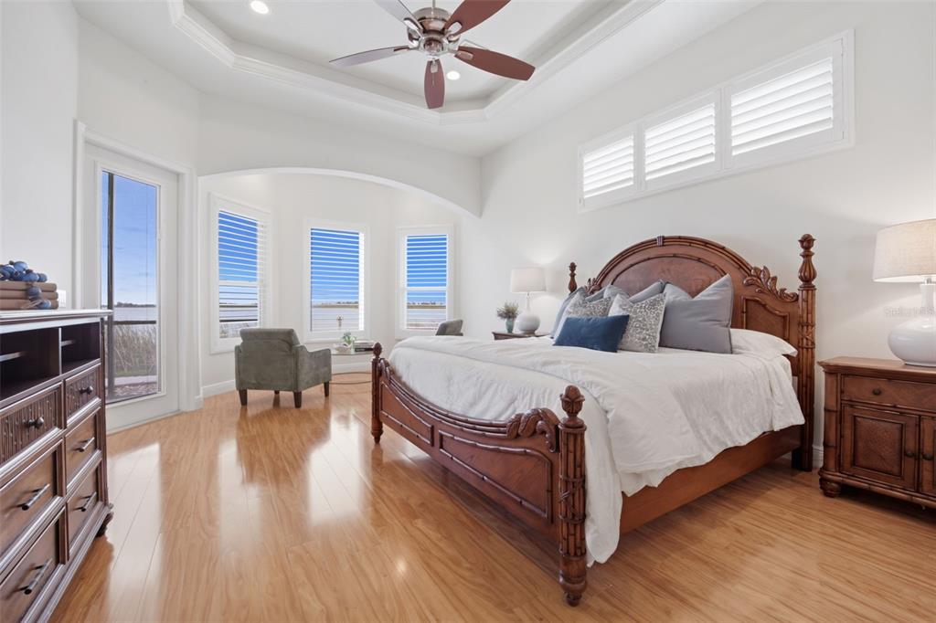 3215 GULF CITY ROAD
