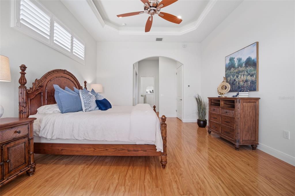 3215 GULF CITY ROAD