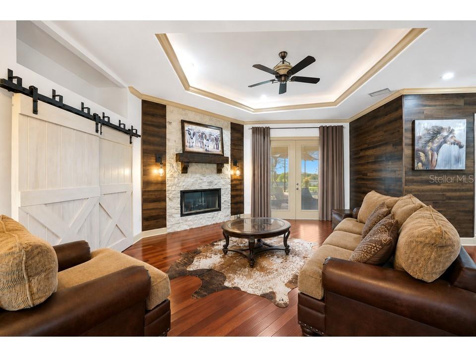 2209 LOST RIVER TRAIL