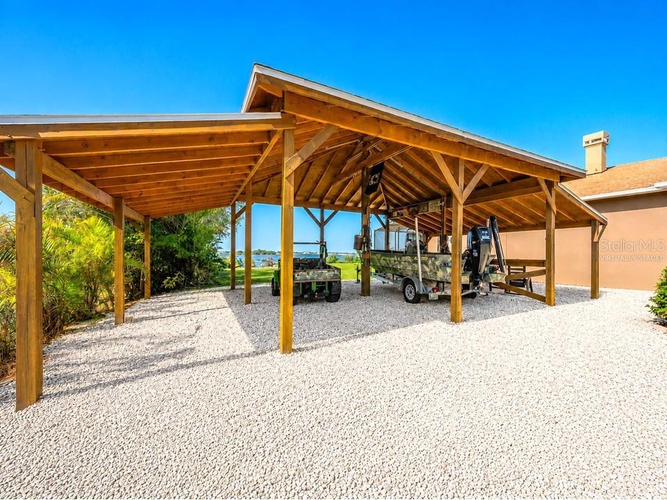 2209 LOST RIVER TRAIL