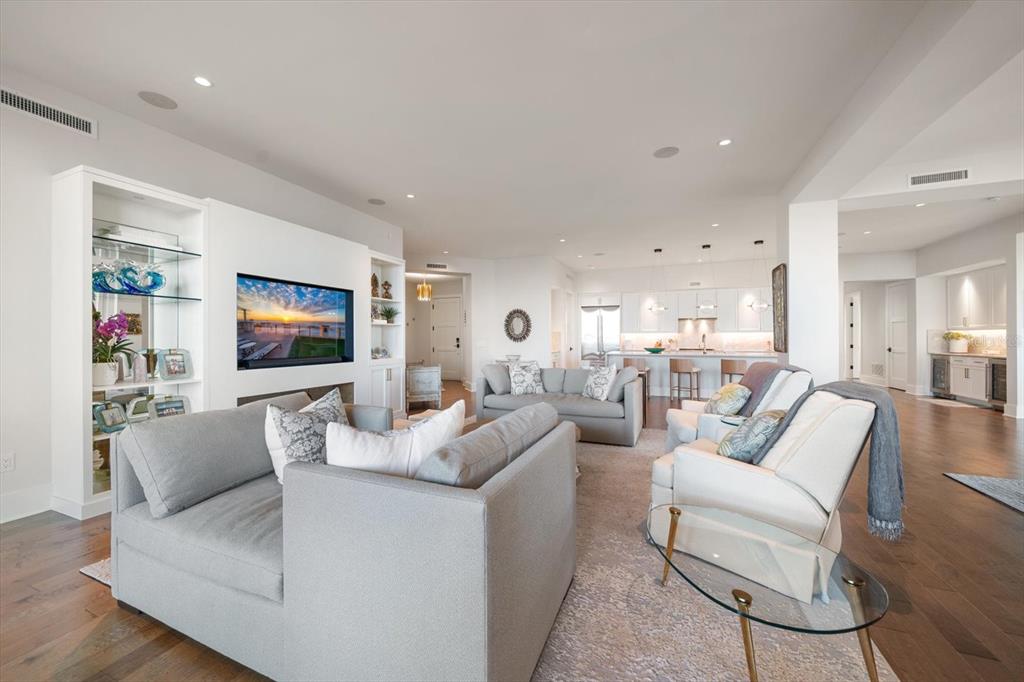 8 PALM TERRACE UNIT 605