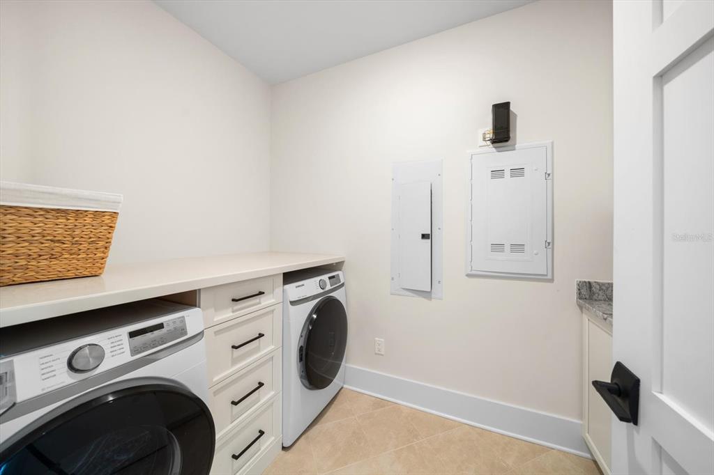 8 PALM TERRACE UNIT 605