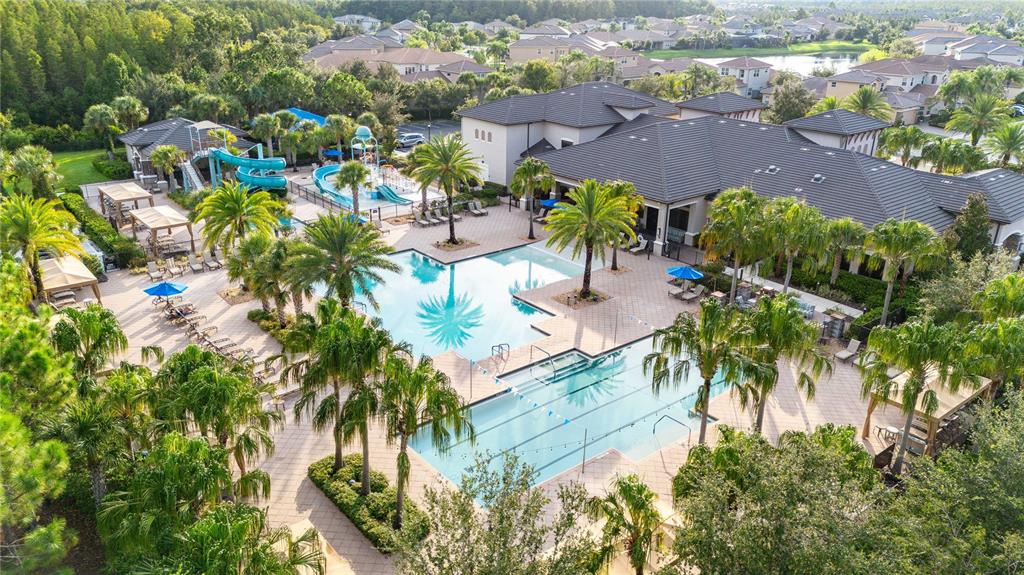 2611 COCO PALM CIRCLE