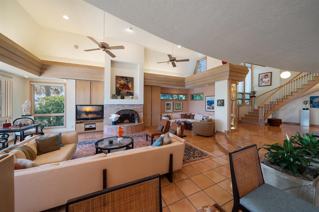 16000 GULF BOULEVARD
