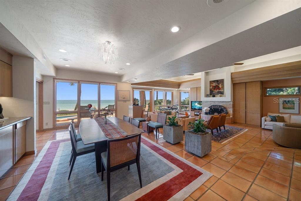 16000 GULF BOULEVARD