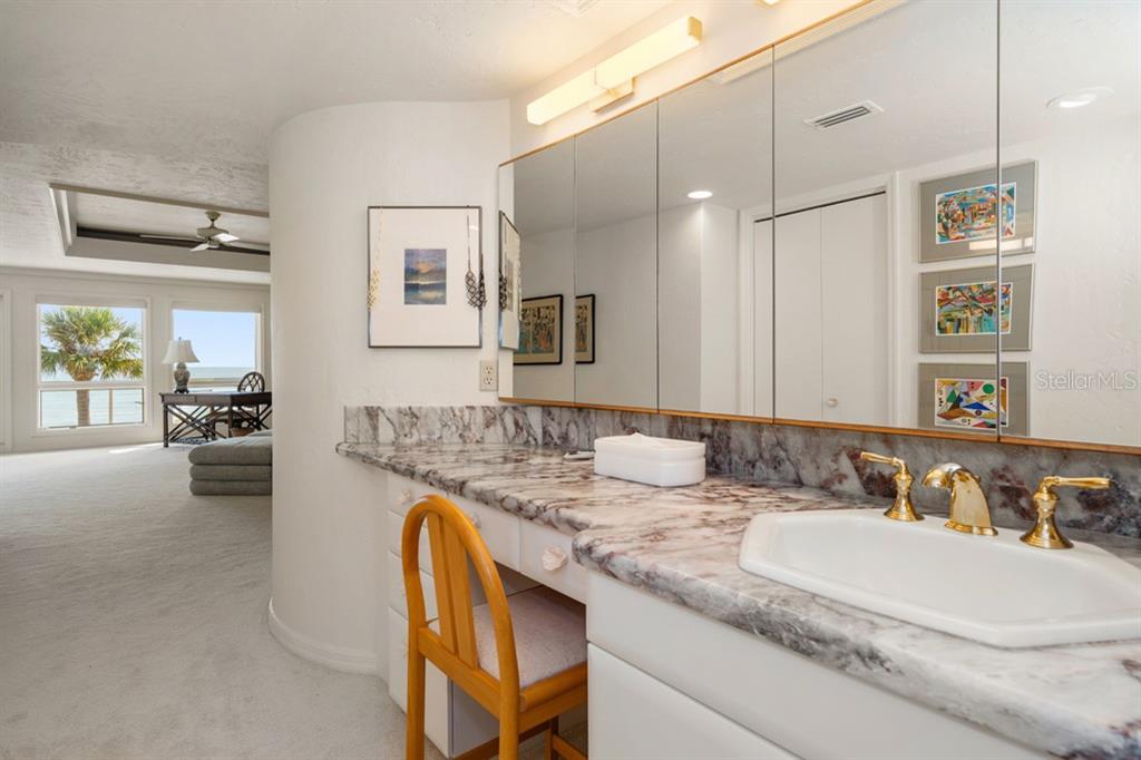 16000 GULF BOULEVARD