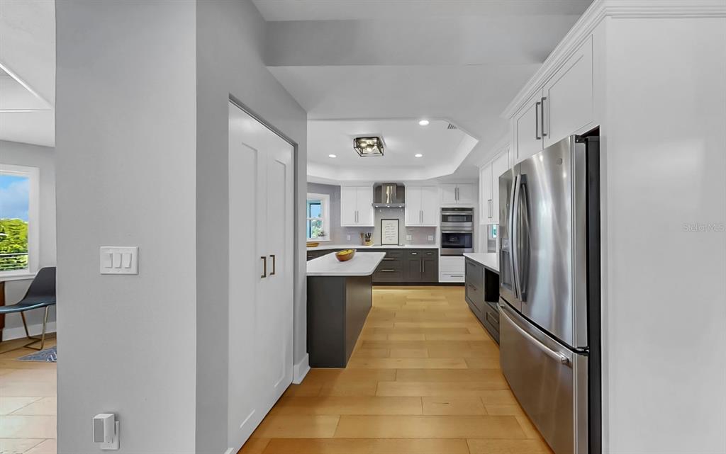 945 BUNKER VIEW DRIVE
