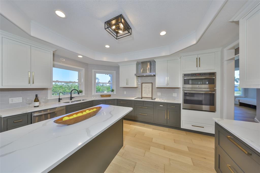 945 BUNKER VIEW DRIVE
