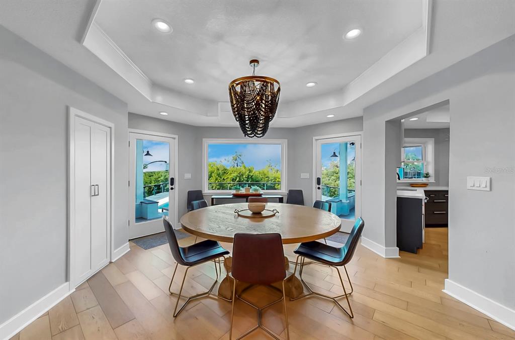945 BUNKER VIEW DRIVE