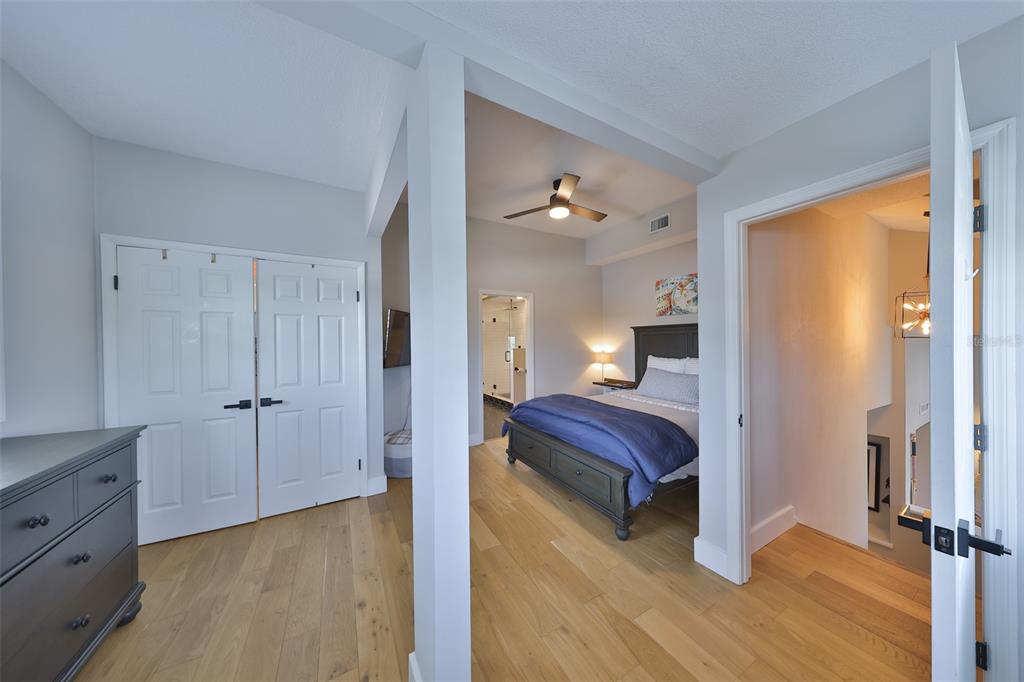 945 BUNKER VIEW DRIVE