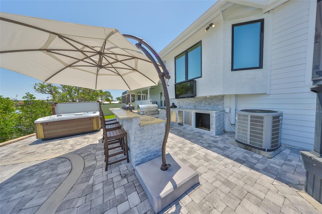 945 BUNKER VIEW DRIVE
