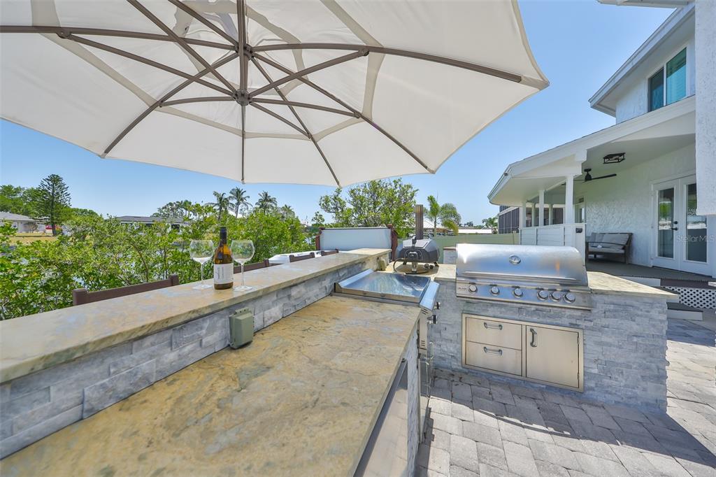 945 BUNKER VIEW DRIVE