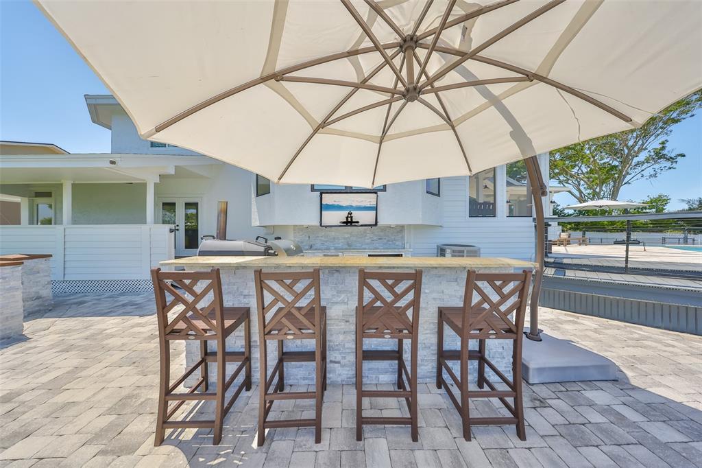 945 BUNKER VIEW DRIVE