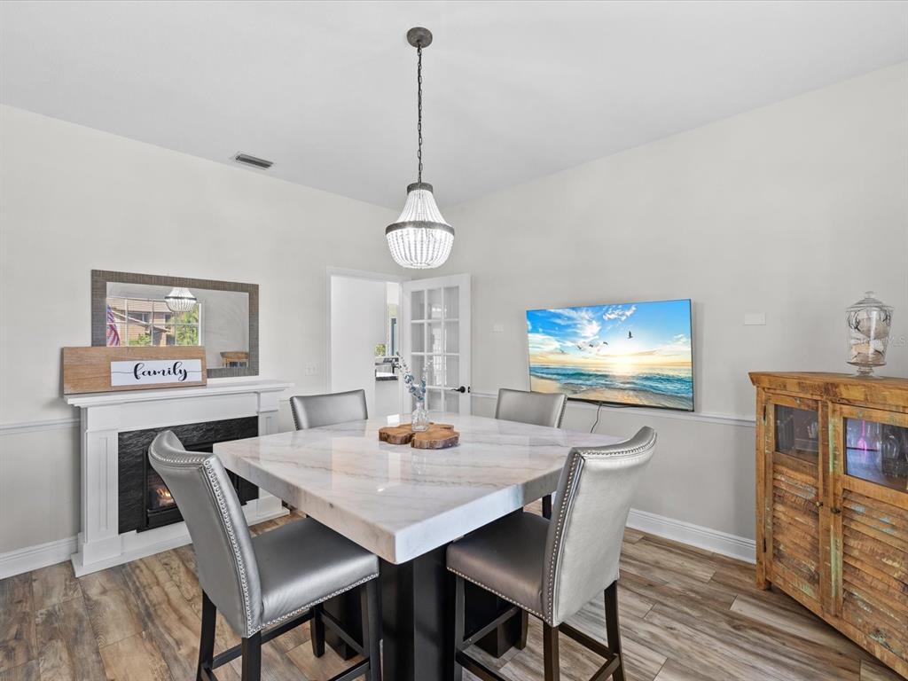 1414 DEIRDRE DRIVE