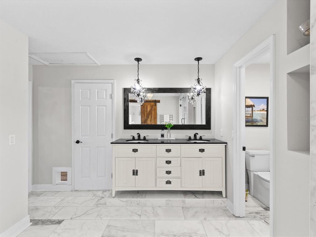 1414 DEIRDRE DRIVE