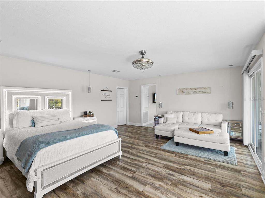 1414 DEIRDRE DRIVE