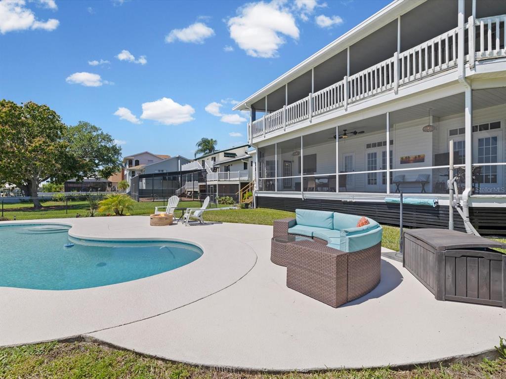 1414 DEIRDRE DRIVE