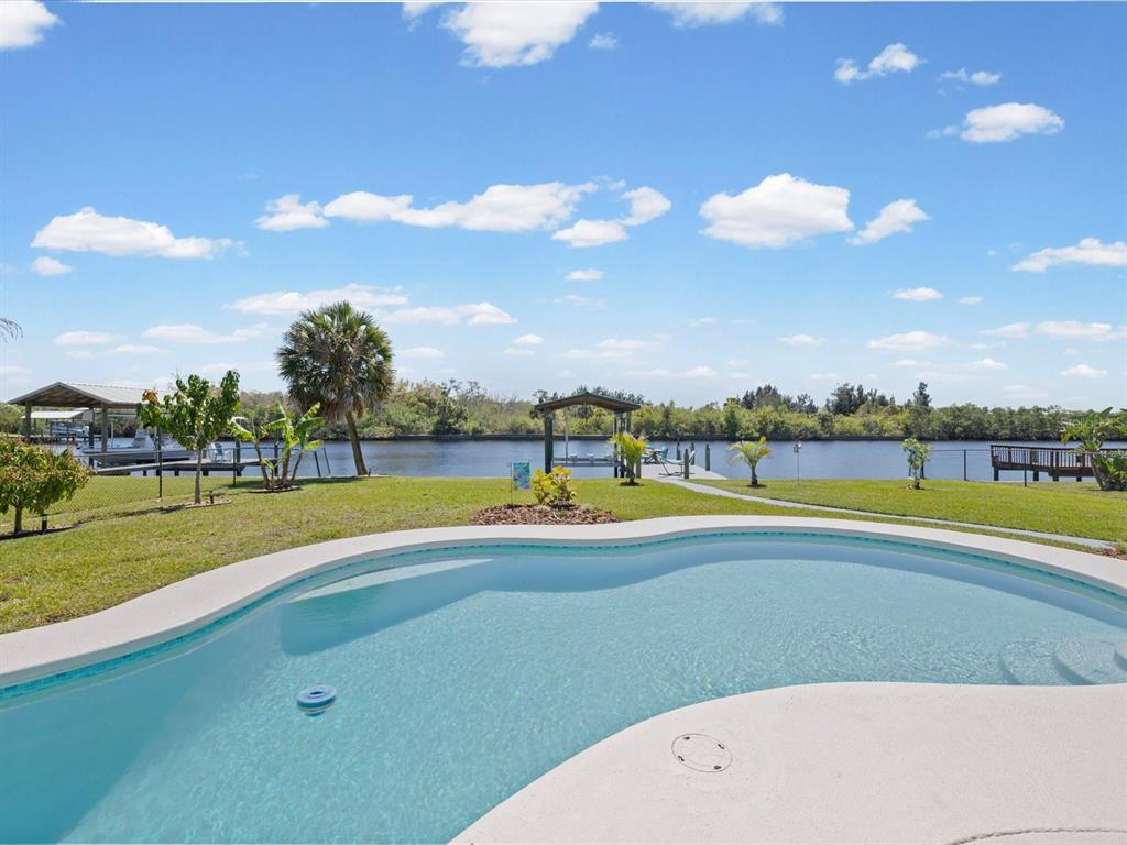 1414 DEIRDRE DRIVE