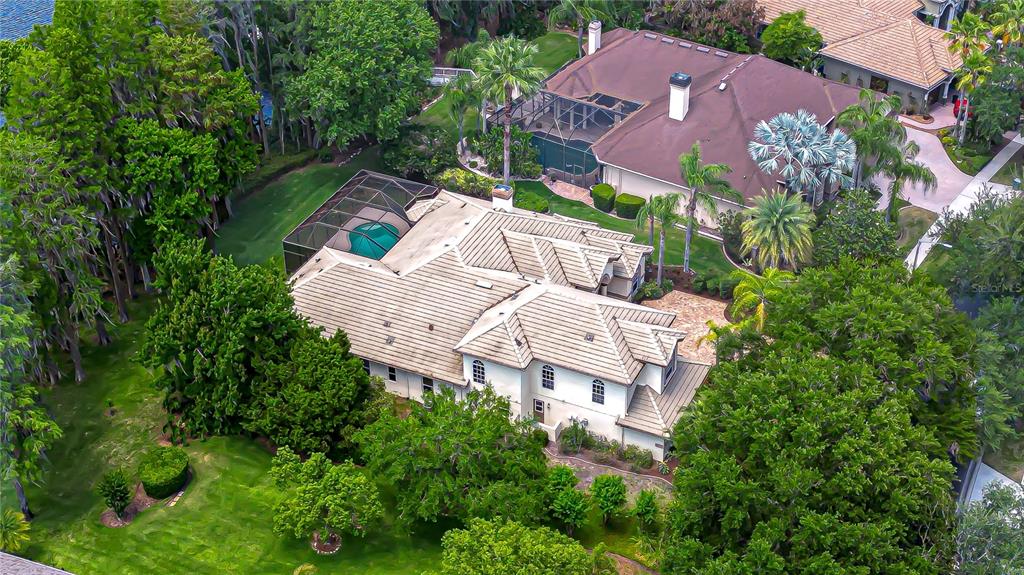 20915 LAKE VIENNA DRIVE
