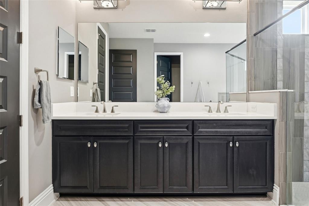 7224 GRAYBROOK DRIVE