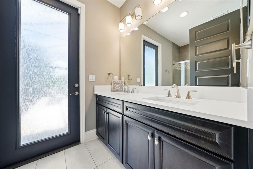 7224 GRAYBROOK DRIVE