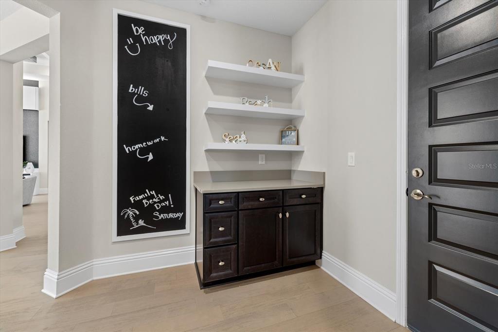 7224 GRAYBROOK DRIVE