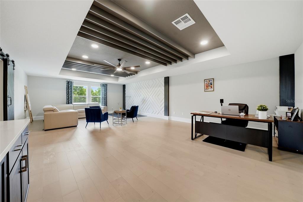 7224 GRAYBROOK DRIVE