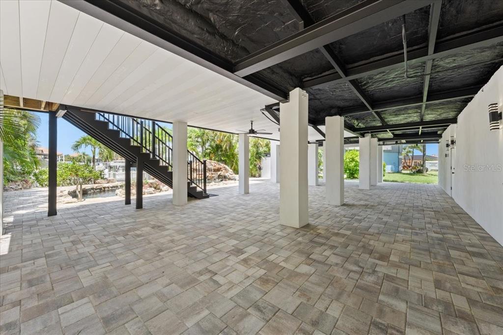 5151 PORPOISE PLACE