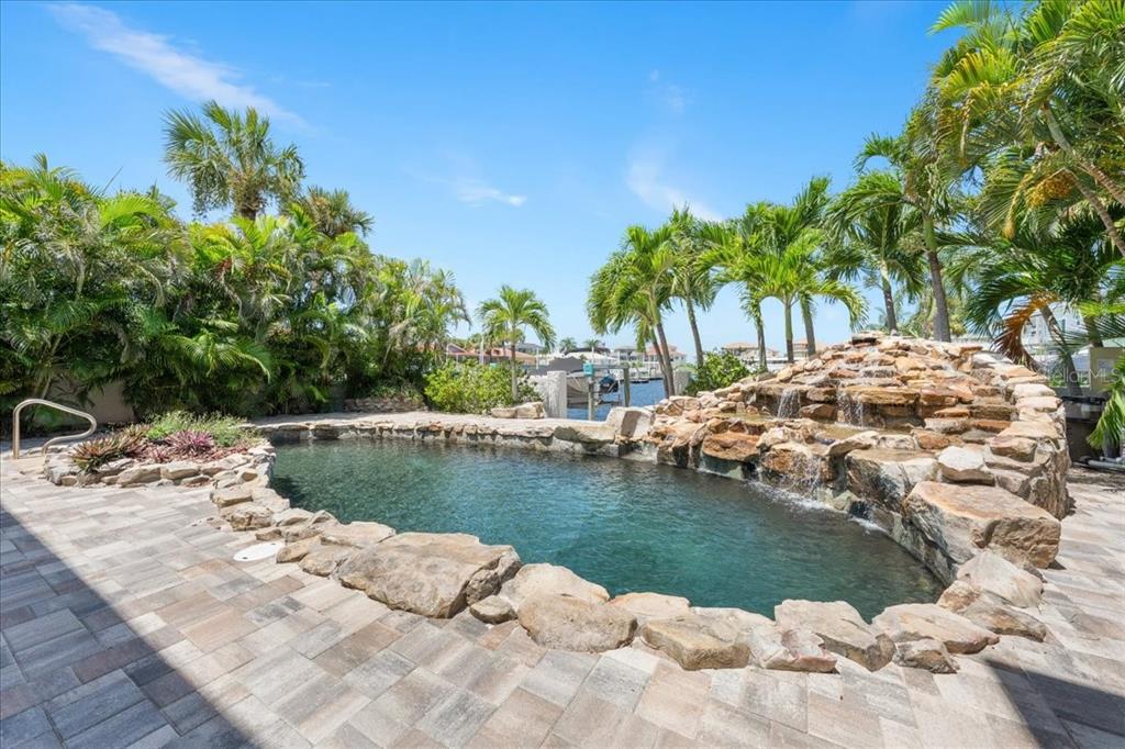 5151 PORPOISE PLACE