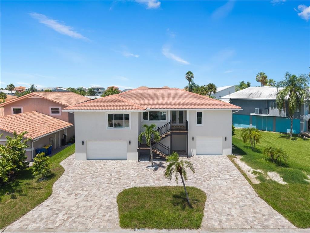 5151 PORPOISE PLACE