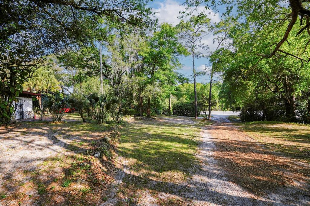 26 E KELLY PARK ROAD