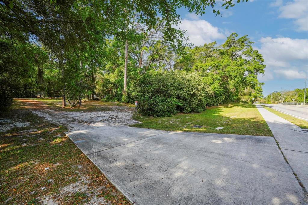 26 E KELLY PARK ROAD